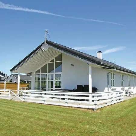 Holiday Valmuevaenget Ferienhaus *